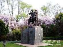敬德塑像