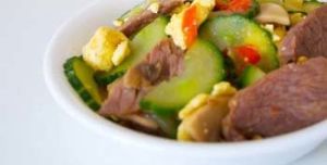 黃瓜蘑菇牛肉炒蛋 黃瓜蘑菇牛肉炒蛋