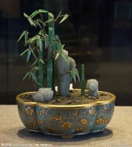 木胎海棠式盆翠竹盆景 木胎海棠式盆翠竹盆景
