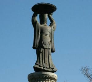 銅仙承露盤 銅仙承露盤