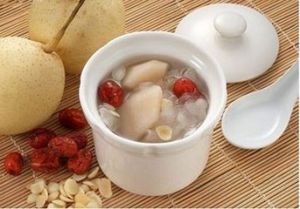 北杏燉雪梨湯 北杏燉雪梨湯