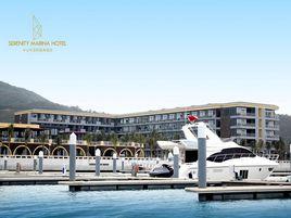 海南三亞半山半島帆船港酒店