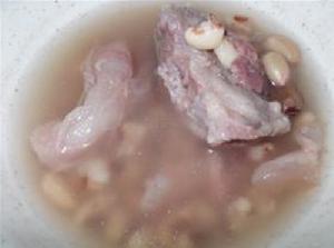 眉豆花生豬腳筋瘦肉湯 眉豆花生豬腳筋瘦肉湯