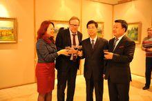 潘義奎夫妻與季雁池總領事及米哈伊洛夫斯基