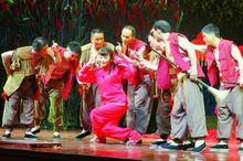 豫劇《紅高粱》演出劇照