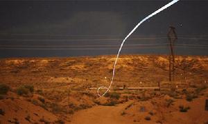 自動導向子彈發射路徑