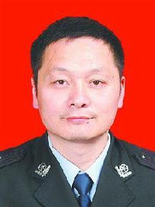 何顯鋒[浙江義烏市公安局副局長]