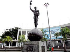 路易斯·貝里尼 路易斯·貝里尼