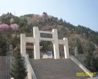 棲鳳山[寧夏彭陽縣棲鳳山]