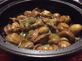 雞胗燉乾蘑 雞胗燉乾蘑
