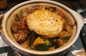 排骨北菇煲飯 排骨北菇煲飯