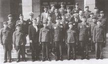 蕭克院長與到訪的羅伯特&middot;加德中將合影留念