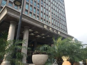 麗灣大廈 麗灣大廈