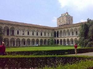 米蘭大學