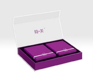 “簡&middot;美”