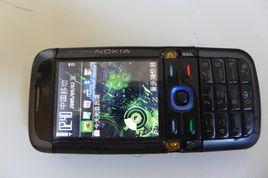 諾基亞C8 諾基亞C8