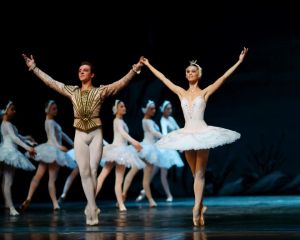 俄羅斯芭蕾舞團 俄羅斯芭蕾舞團