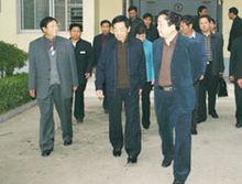 省委副書記王全書到母校視察