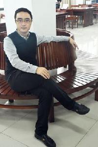 董克[武漢大學信息管理學院教師]