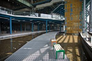 世博園裡的牛奶盒長椅