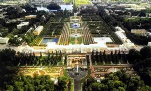 聖彼得堡歷史中心及相關建築群 聖彼得堡歷史中心及相關建築群