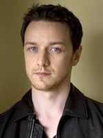 詹姆斯·麥卡沃伊-飾演【Professor Charles Xavier】