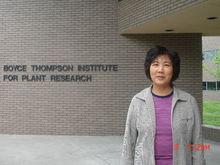 方萍[浙江大學農業化學研究所副所長]