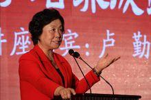 “知心姐姐”盧勤