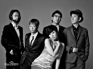 2012年8月29日發售封面