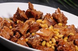 排骨黃豆煲 排骨黃豆煲