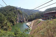 武當山快樂谷旅遊區 飛天滑索