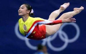 劉璇單臂大迴環