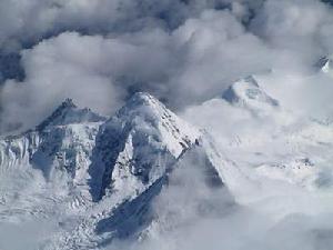 念青唐古拉山脈