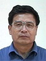 彭立中[北京大學教授]