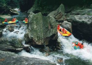 葫蘆峽漂流 葫蘆峽漂流