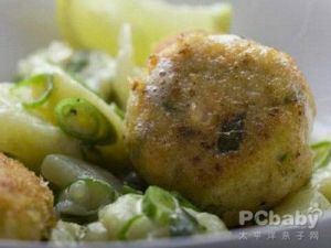 魚丸煮鹹雞 魚丸煮鹹雞