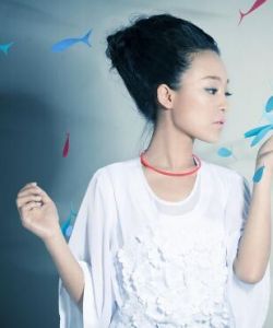 還想站在他右邊 還想站在他右邊