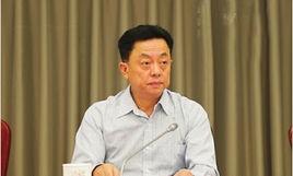 曾平[四川省人大常委會原研究室主任]