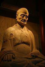 綿山包骨真身像