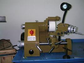 萬能刀具研磨機 萬能刀具研磨機