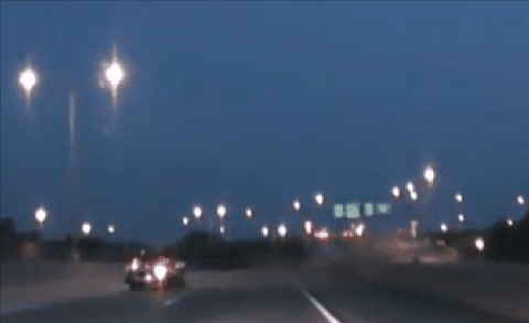 小心了,在緬甸路邊看到這些人一定不要停車!地球知識局