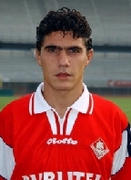 尼科拉·莫拉 尼科拉·莫拉