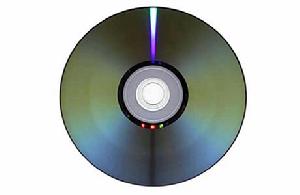 採用紅外雷射——DVD光碟