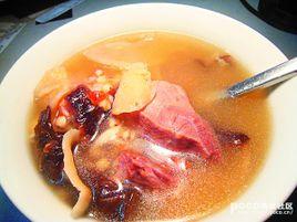 黑木耳淮山瘦肉湯 黑木耳淮山瘦肉湯