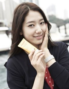 朴信惠飾高獨美