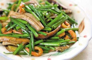 豆芽韭菜炒黃鱔 豆芽韭菜炒黃鱔