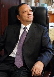 王利亞[南陽師範學院原院長]