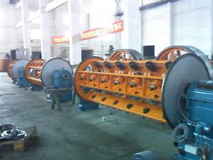 JK-500/12+18+24型地軸式框式絞線機