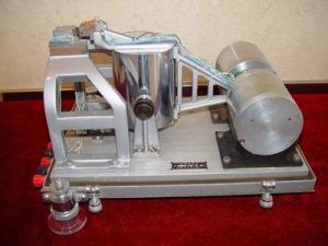 機械光學地震儀