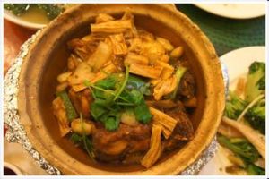 支竹羊肉煲 支竹羊肉煲